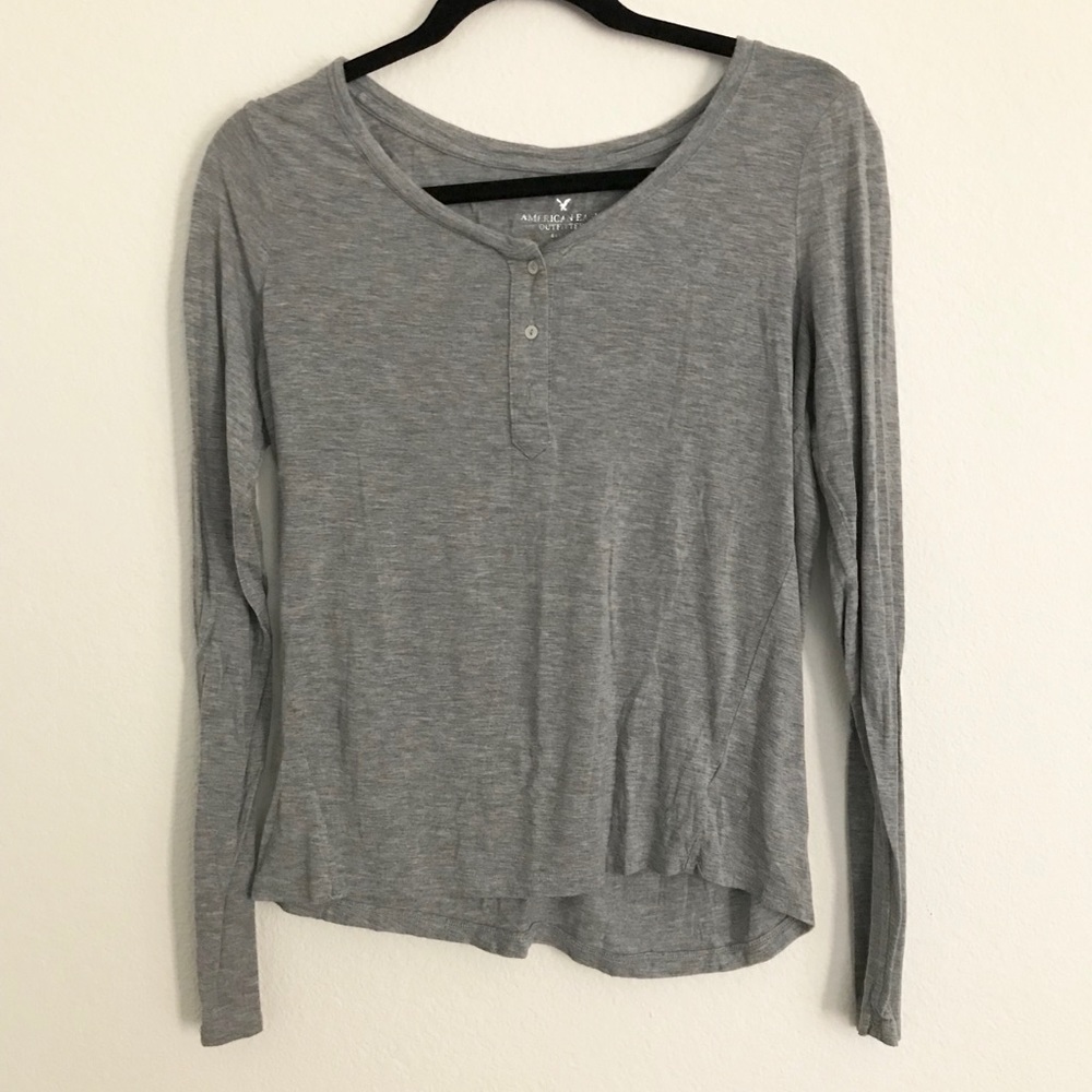 American Eagle soft long sleeve